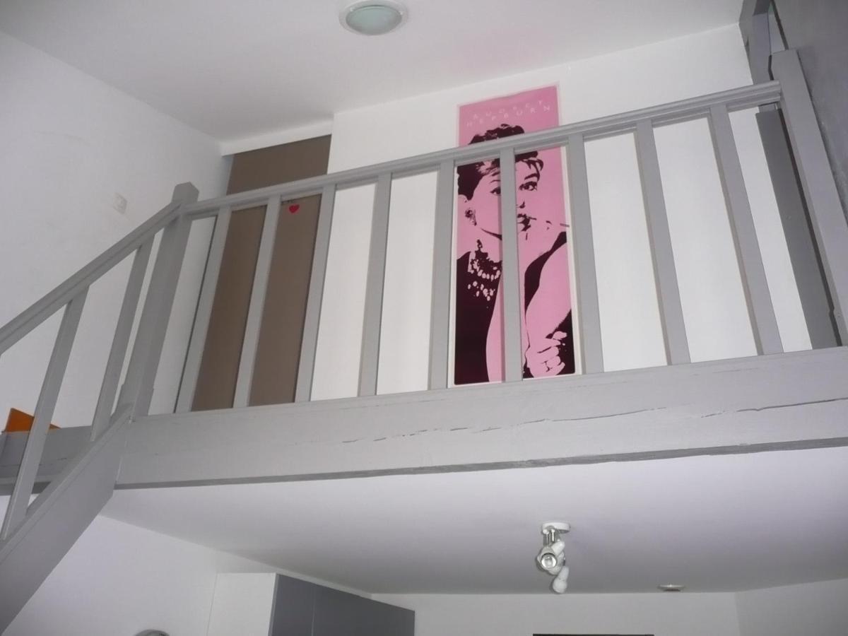 Appartement T3 Tout Confort En Duplex A 20Mn A Pied Du Centre-Ville Avec Tv Et Wifi La Rochelle  Exterior foto