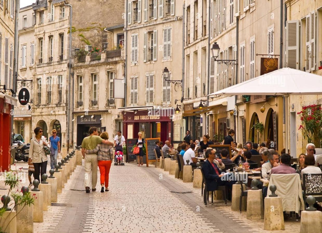Appartement T3 Tout Confort En Duplex A 20Mn A Pied Du Centre-Ville Avec Tv Et Wifi La Rochelle  Exterior foto